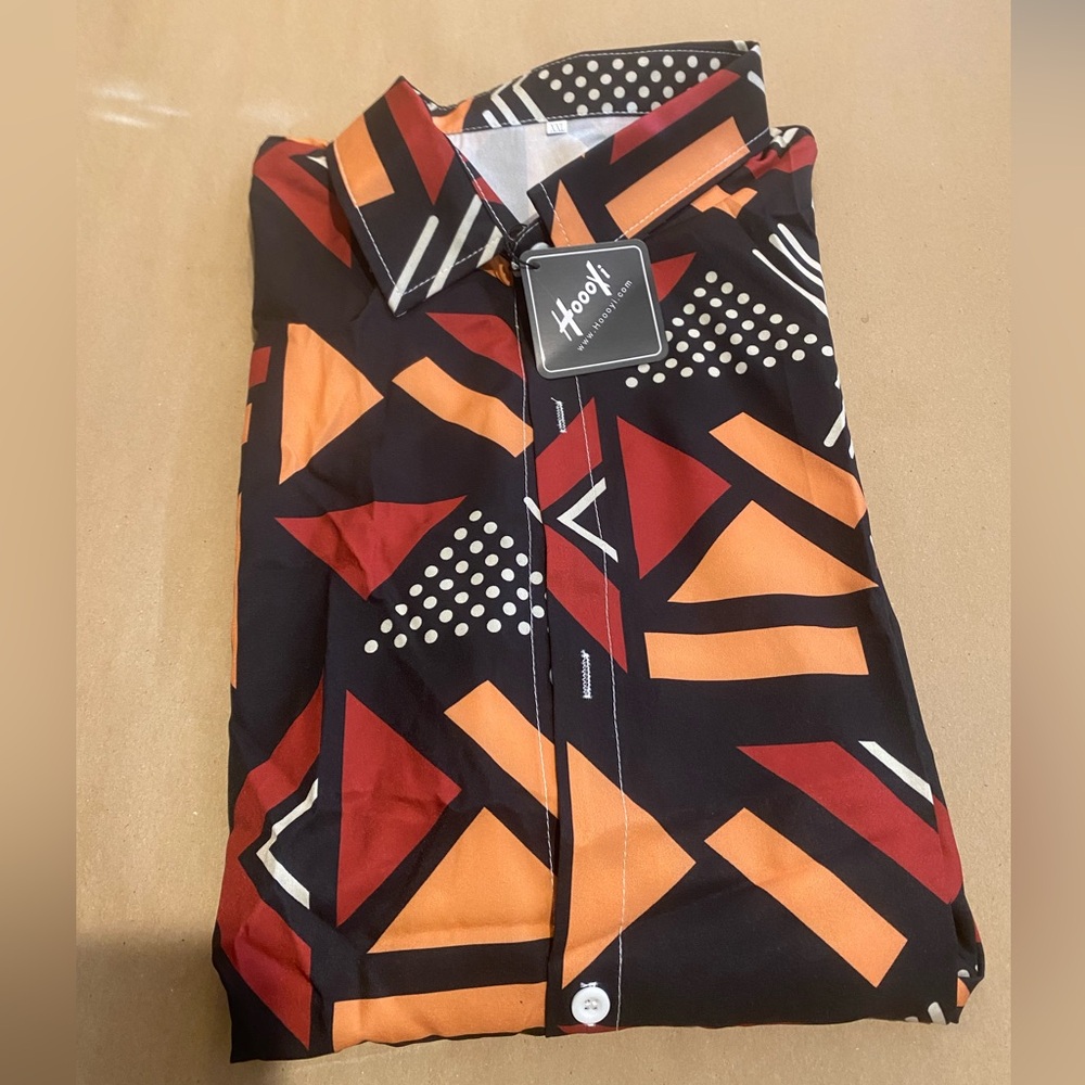 Hooyi Men’s Short Sleeve Shirt NWT